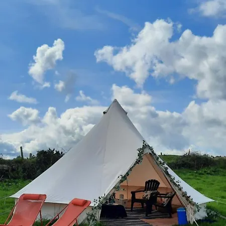 Campsite Summit Kit Hill Cornwall Panoramic Views Grass Pitch From 15pn Or Bella Bell Tent 75pn